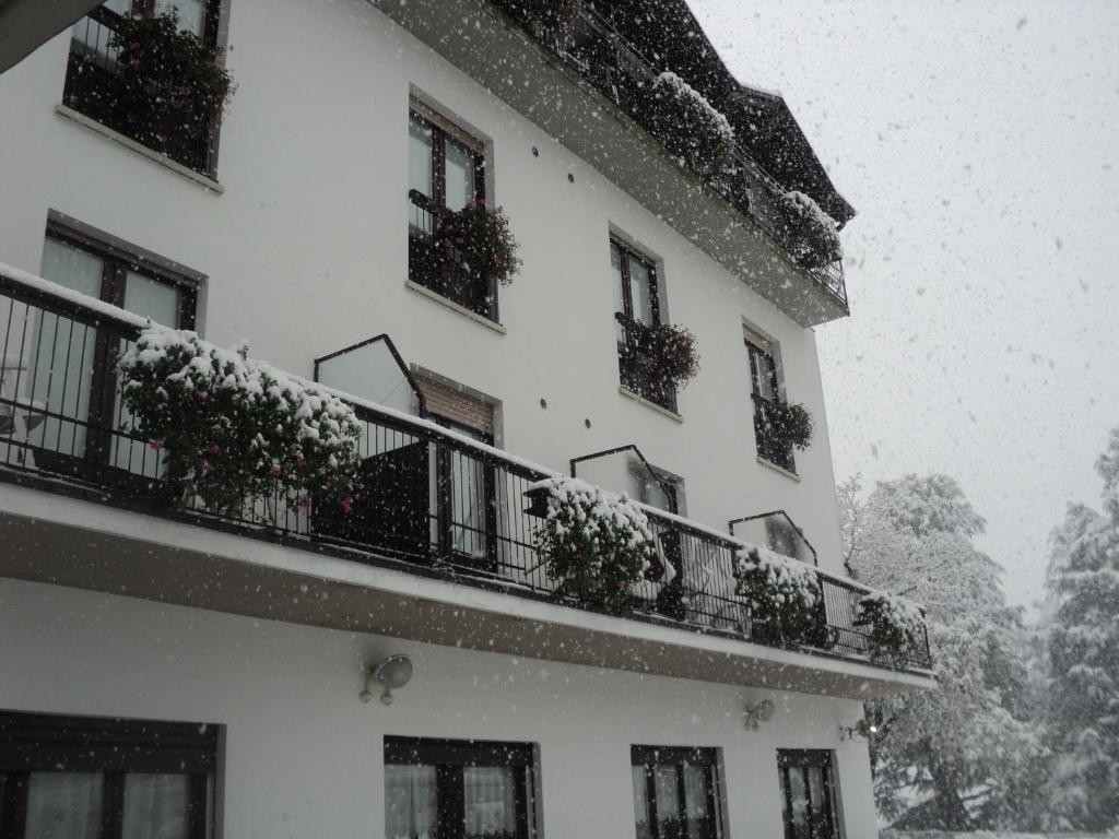 Albergo Del Cacciatore Cremeno 外观 照片