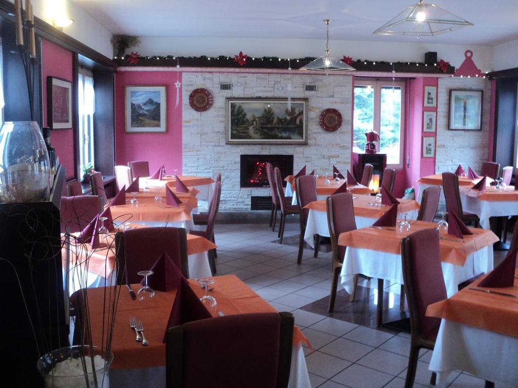 Albergo Del Cacciatore Cremeno 外观 照片