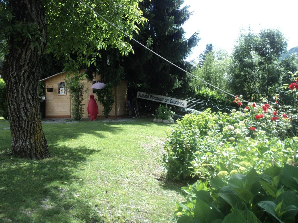 Albergo Del Cacciatore Cremeno 外观 照片